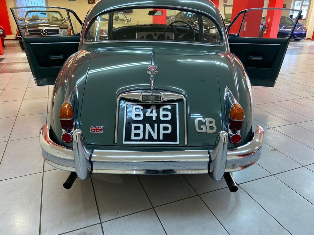 JAGUAR XK150 SE FIXED HEAD COUPE