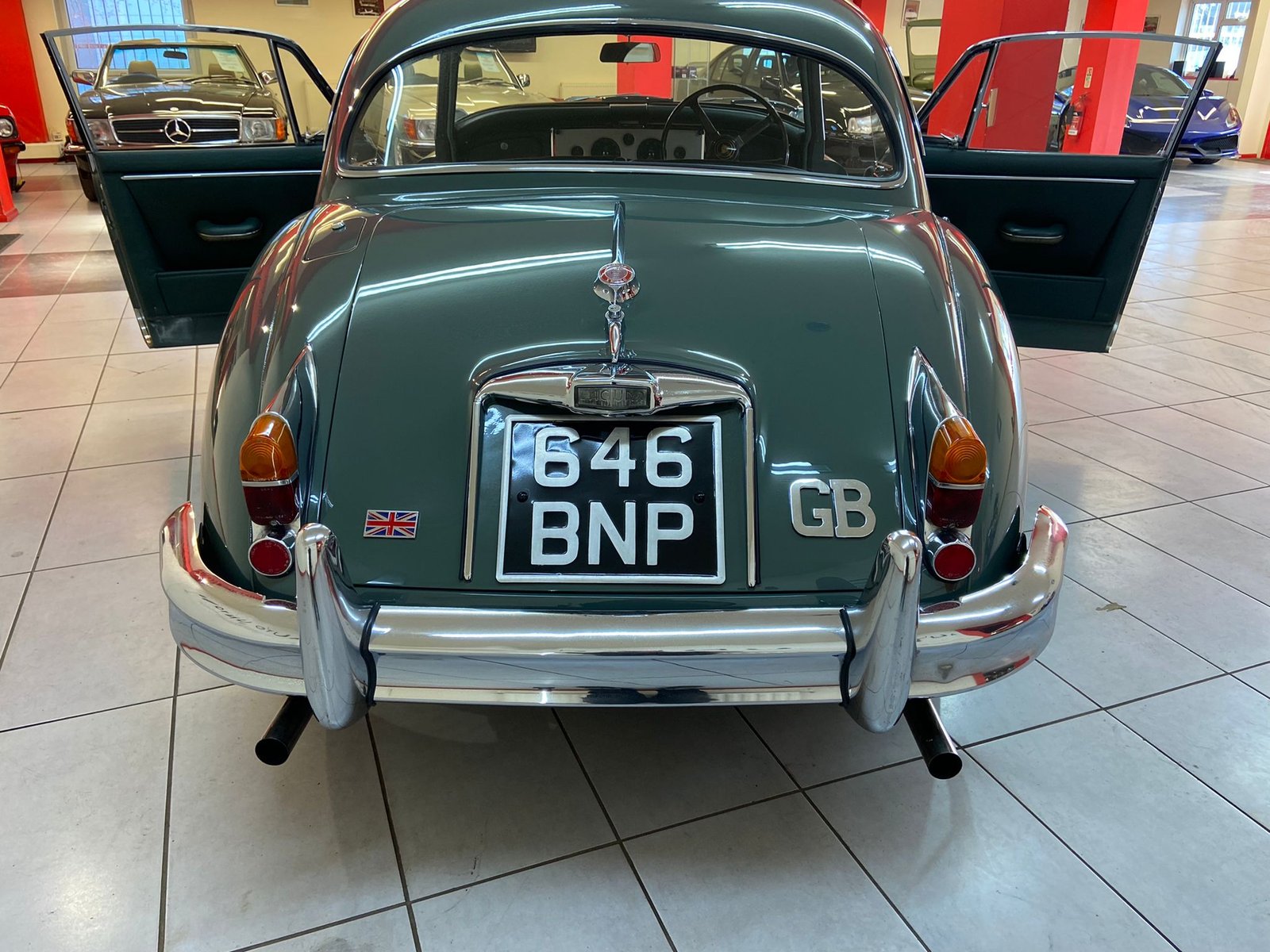 JAGUAR XK150 SE FIXED HEAD COUPE