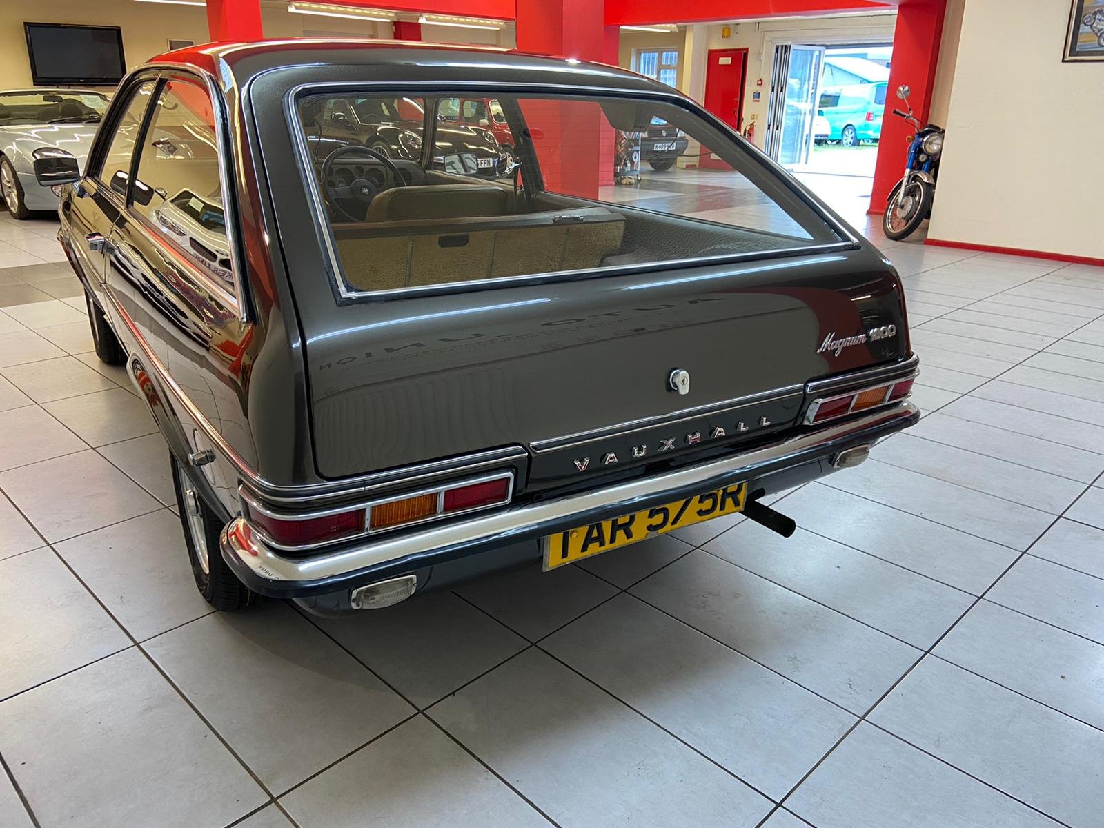VAUXHALL MAGNUM 1800