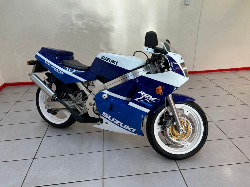 SUZUKI RGV250 VJ21