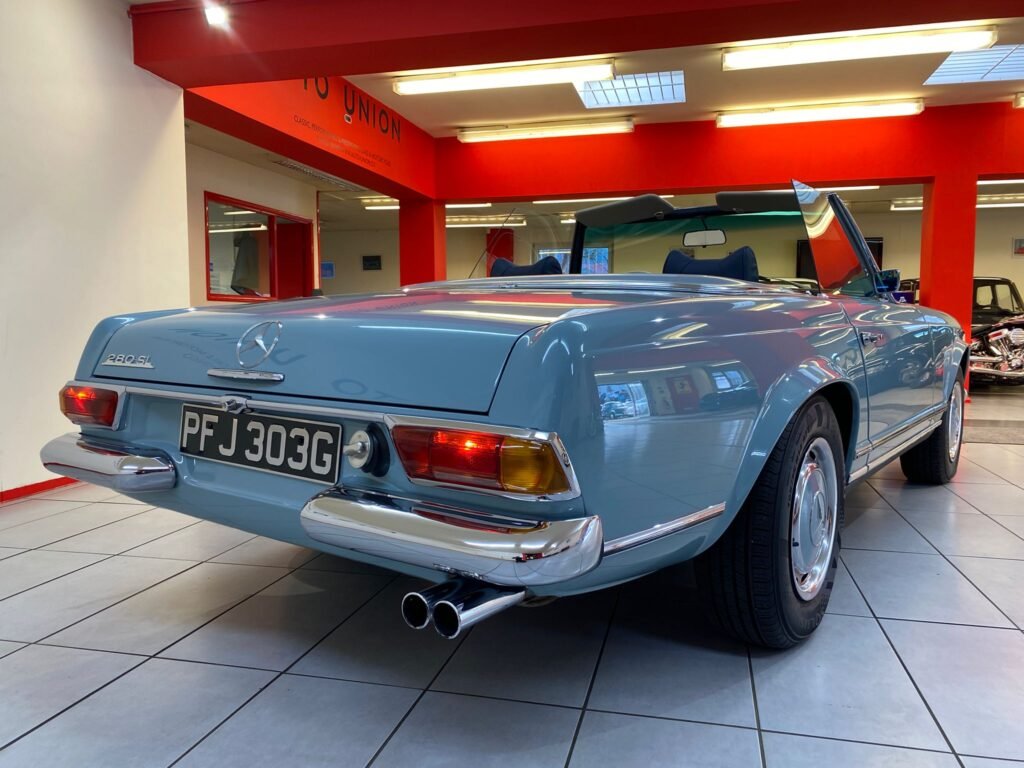 MERCEDES SL280 PAGODA