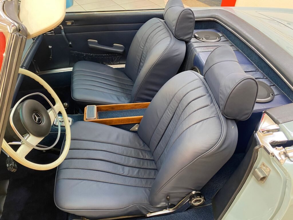 MERCEDES SL280 PAGODA