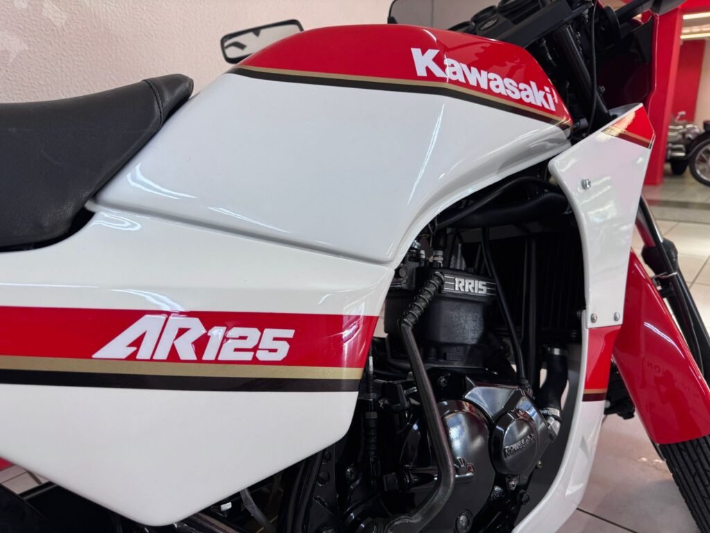 KAWASAKI AR125-A5