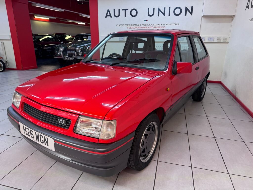 VAUXHALL NOVA 1.4SR