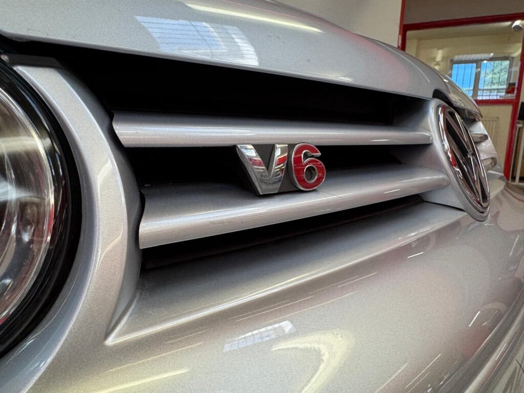 VOLKSWAGEN GOLF V6 4MOTION