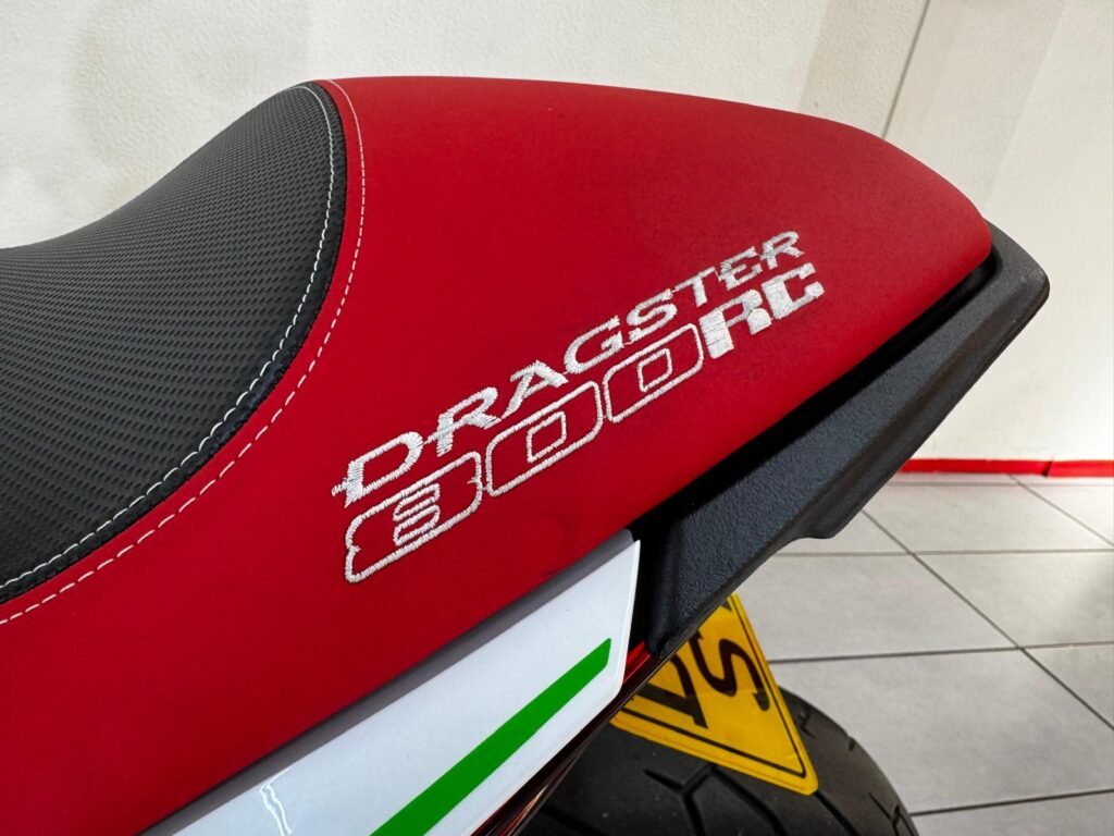 MV AGUSTA BRUTALE 800 DRAGSTER RR RC