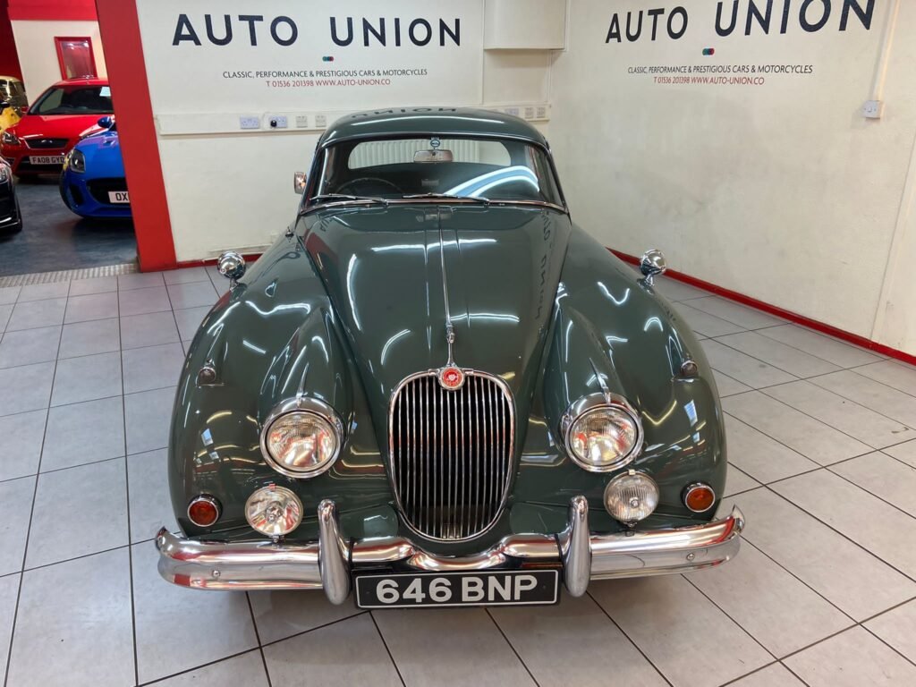 JAGUAR XK150 SE FIXED HEAD COUPE