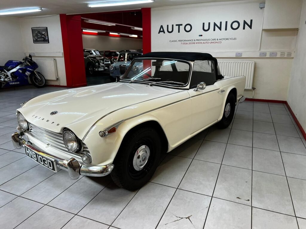 TRIUMPH TR4A CONVERTIBLE