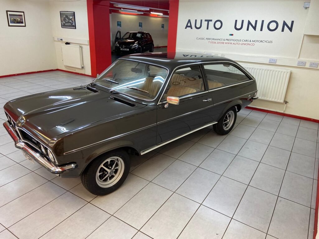 VAUXHALL MAGNUM 1800