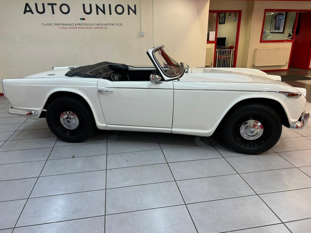 TRIUMPH TR4A CONVERTIBLE