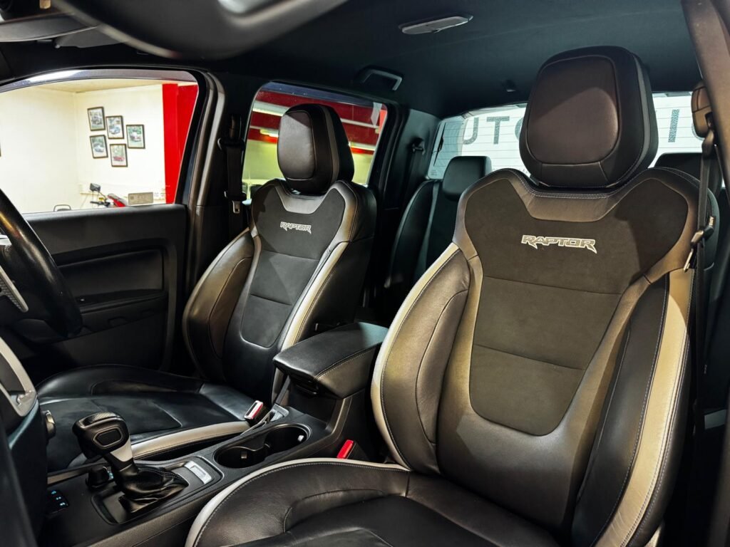 FORD RANGER RAPTOR 4×4 AUTOMATIC