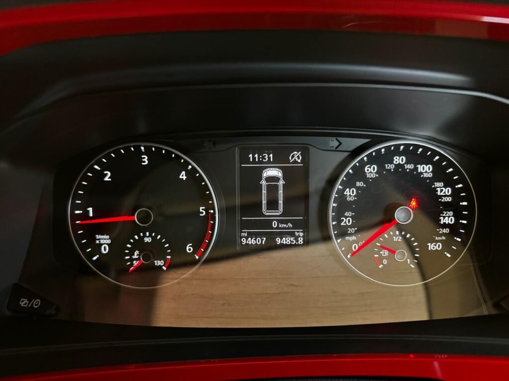 VOLKSWAGEN TRANSPORTER T6 4MOTION LWB T32 KOMBI HIGHLINE DSG AUTOMATIC.