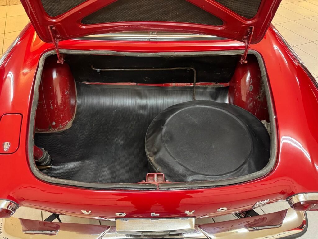 VOLVO P1800S ( Family Owned For Over 50 Yrs! )