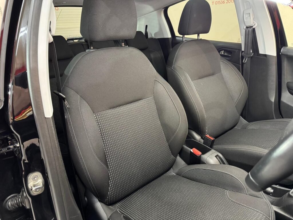 2019 Peugeot 208 KY19DKR