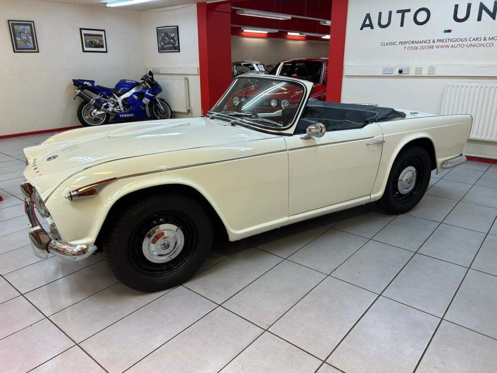 1966 Triumph TR4 HNB103D