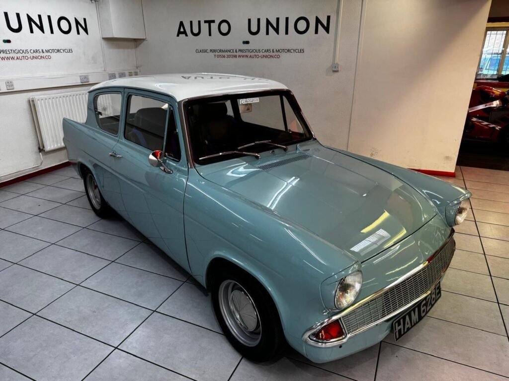 1967 Ford Anglia HAM628E