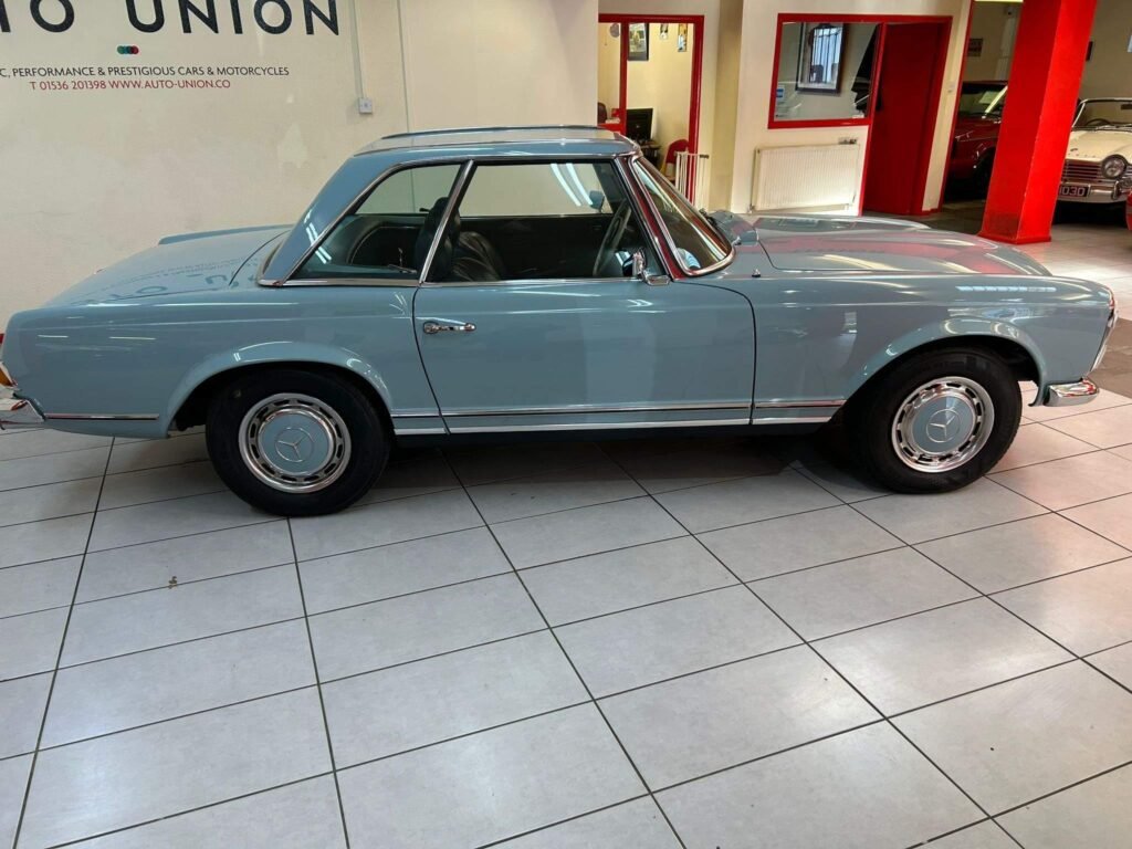 1969 Mercedes-Benz 280 SL PFJ303G