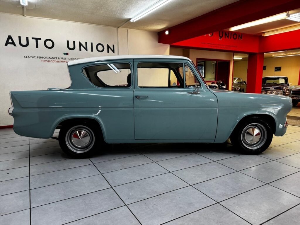 1967 Ford Anglia HAM628E