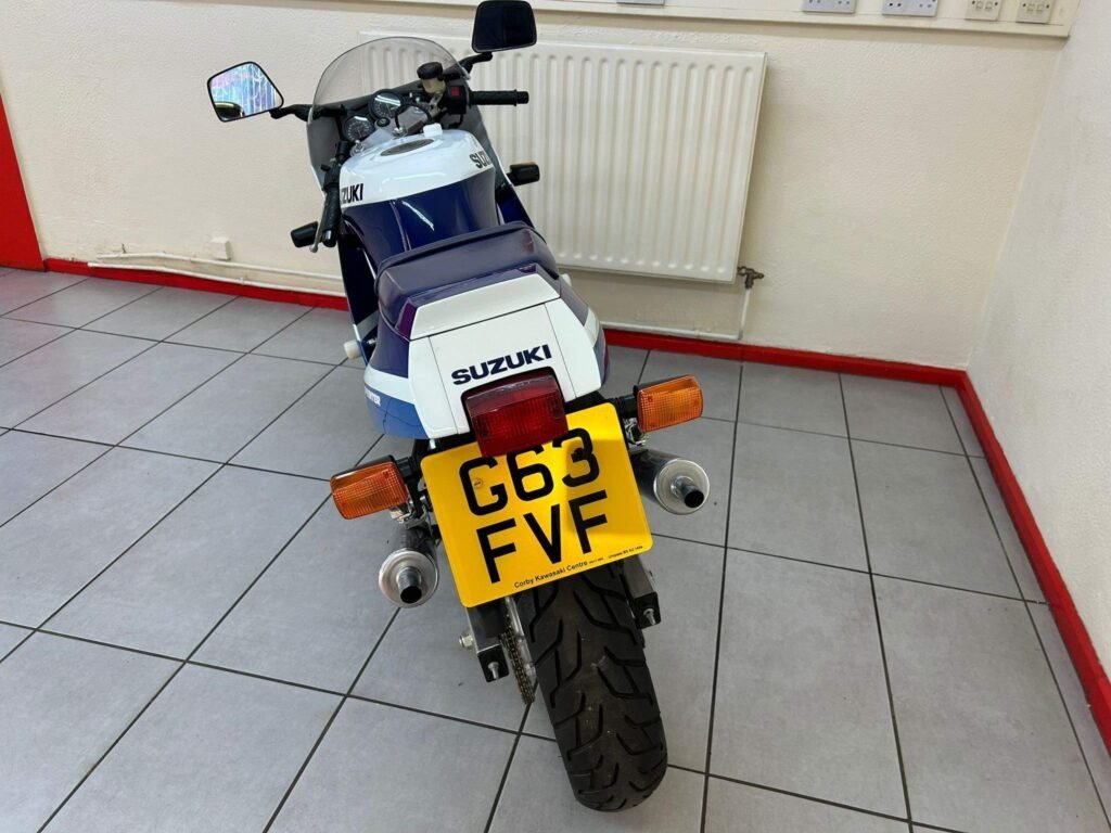 1989 Suzuki RGV250 G63FVF