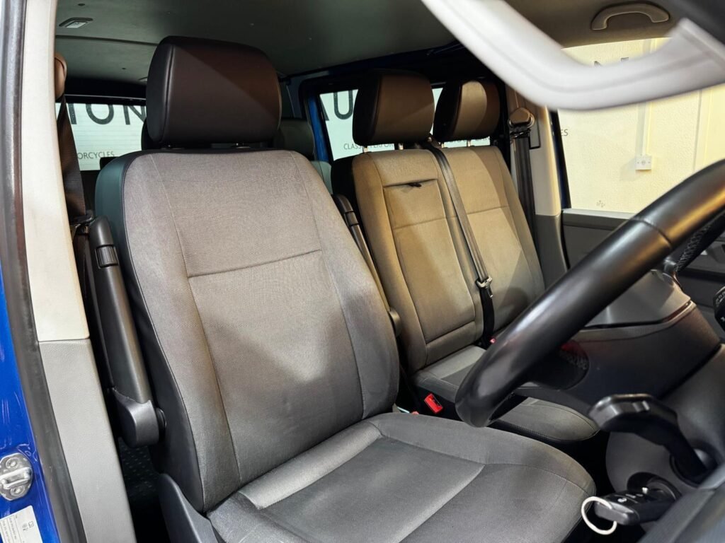 2021 Volkswagen Transporter FH70CMO