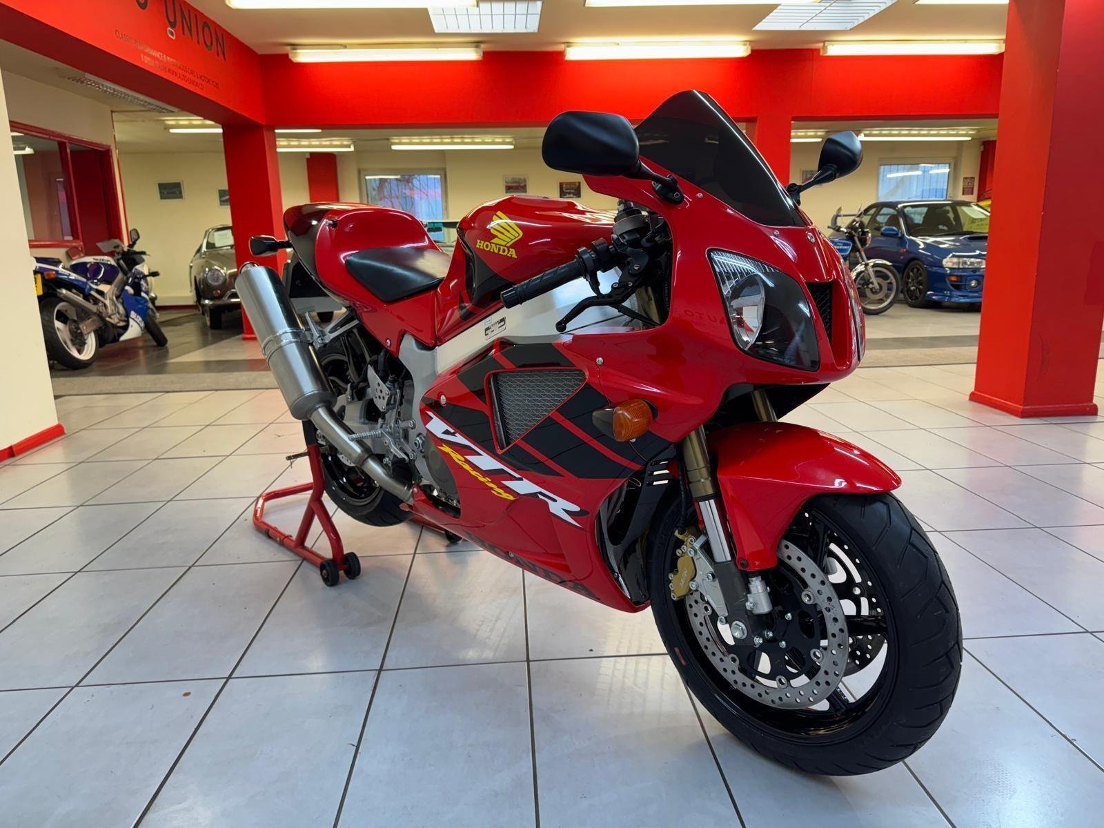 2000 Honda VTR 1000 W639DBH