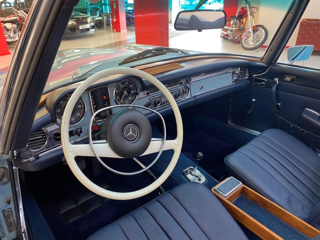 1969 Mercedes-Benz 280 SL PFJ303G