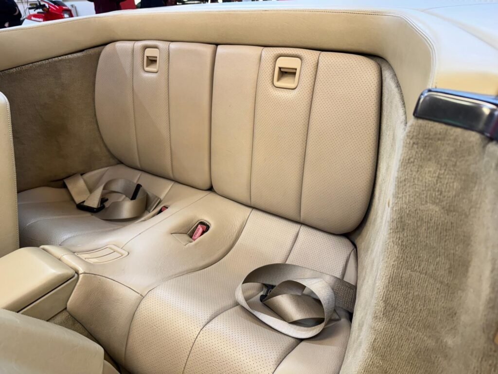 1990 Mercedes-Benz 500 G644TUW