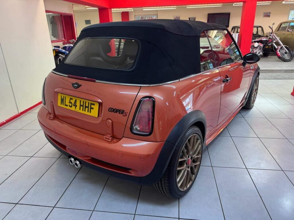 2004 MINI Convertible WL54HHF