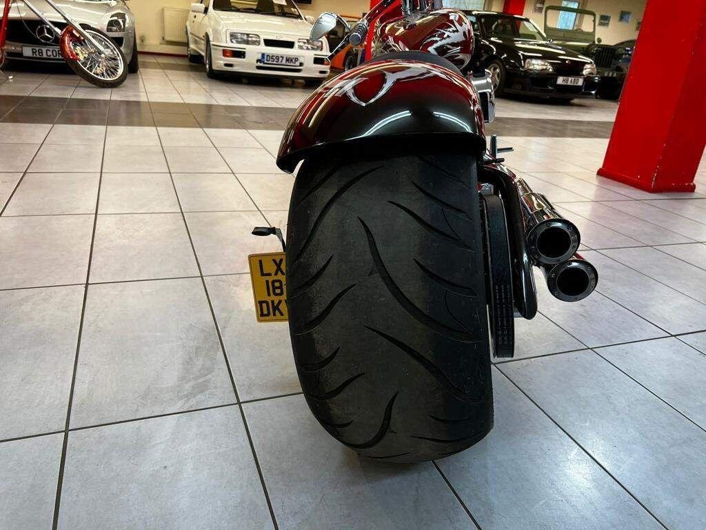 2018 Harley-Davidson Softail LX18DKV