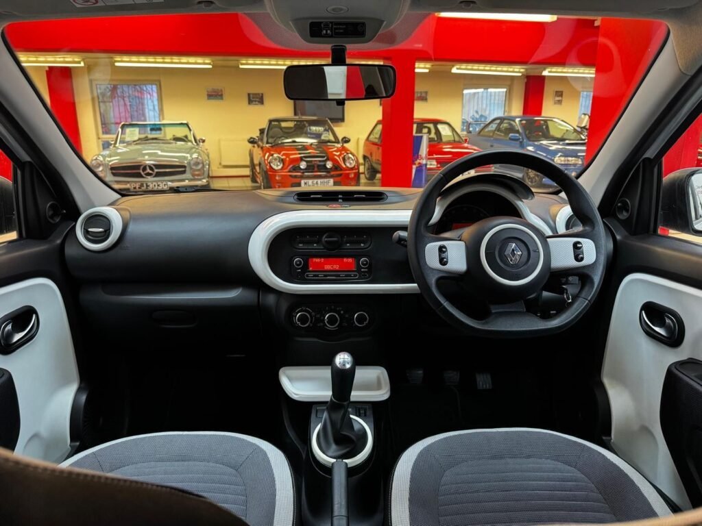 2016 Renault Twingo KV66EAG