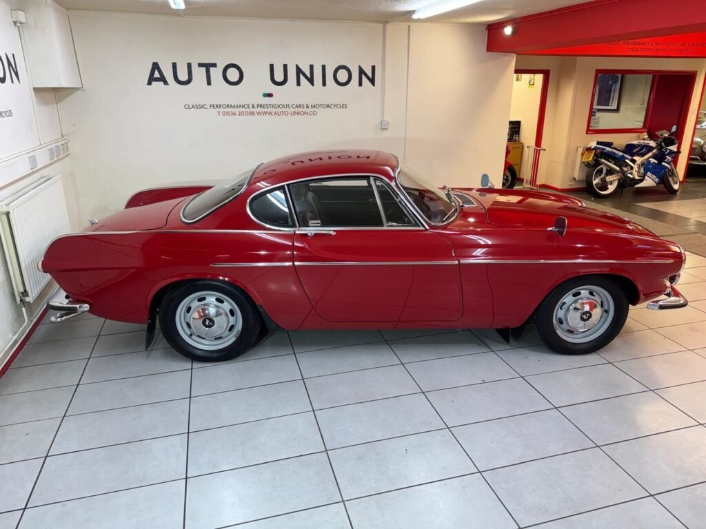 1967 Volvo P1800 PHR629F