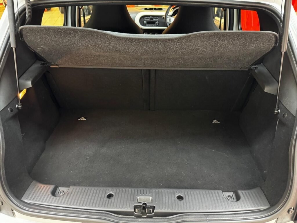 2016 Renault Twingo KV66EAG