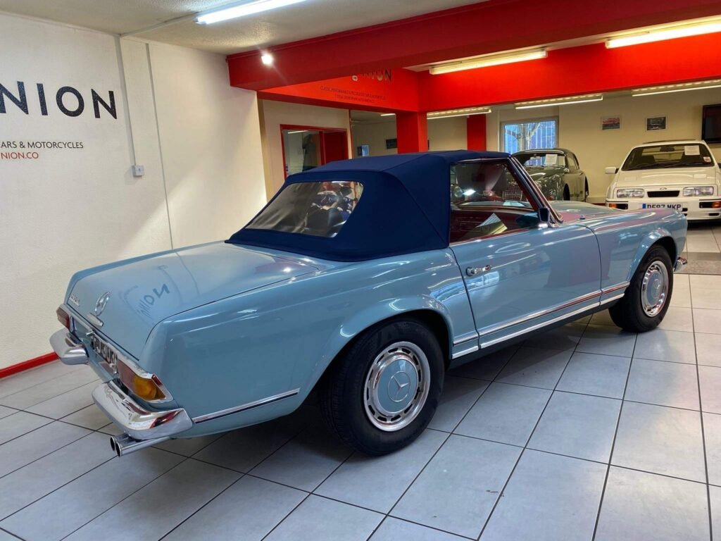 1969 Mercedes-Benz 280 SL PFJ303G