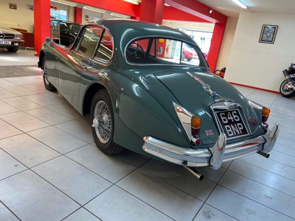 1960 Jaguar XK150 646BNP