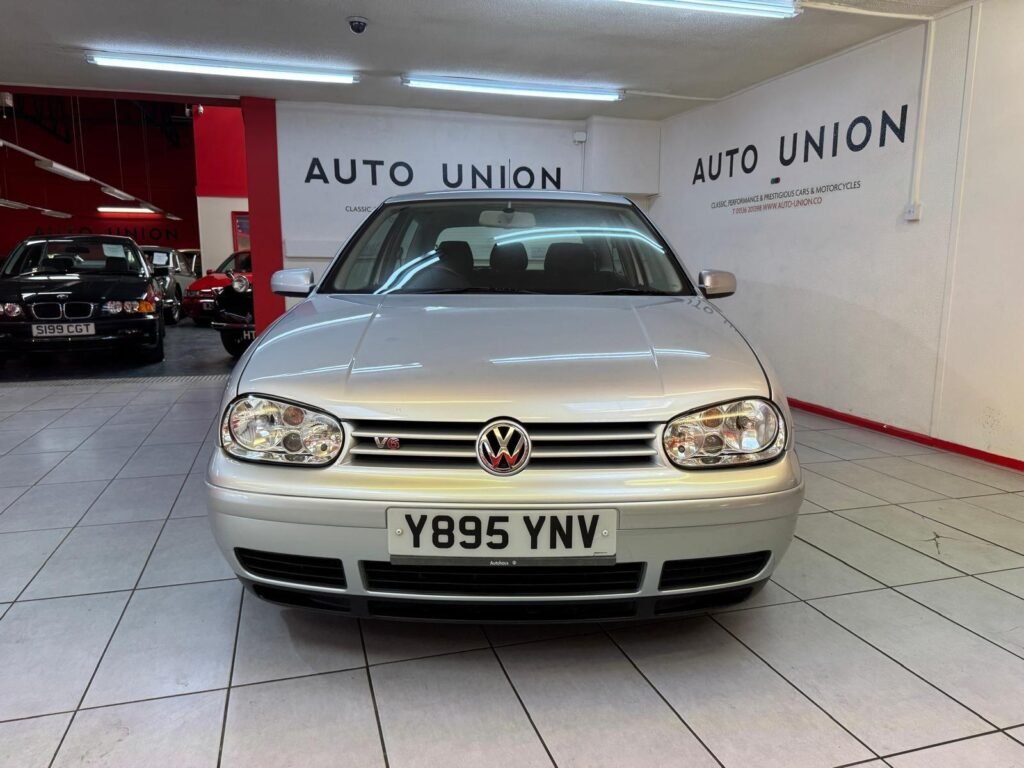2001 Volkswagen Golf Y895YNV