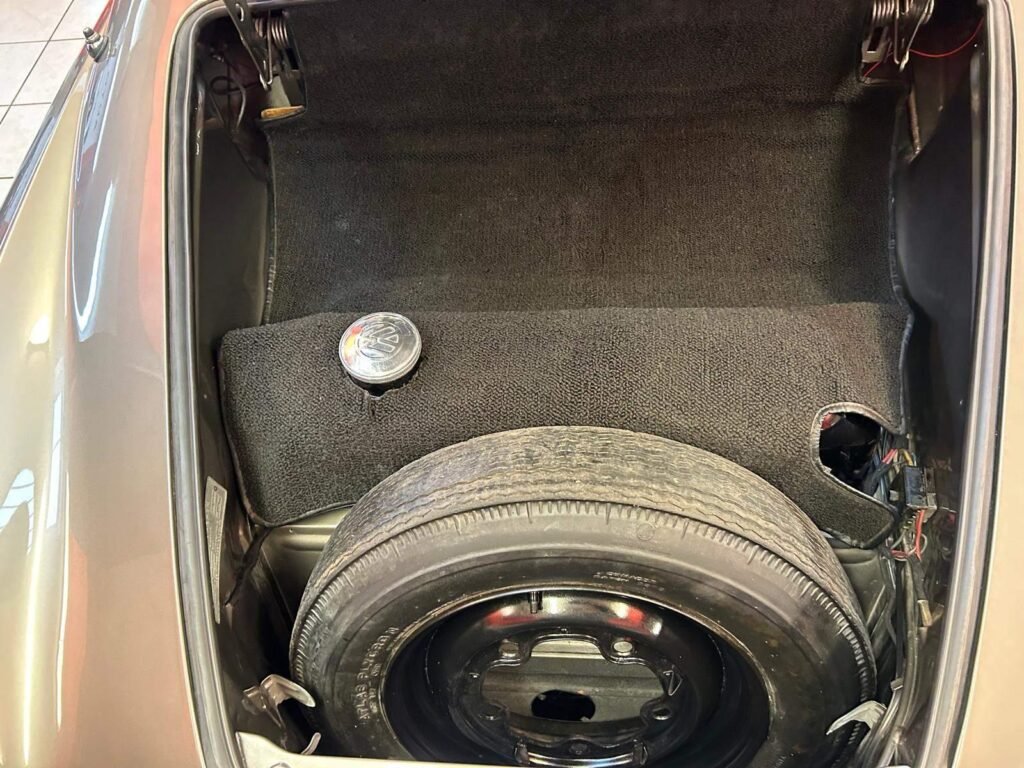 1960 Volkswagen Karmann 517XVE