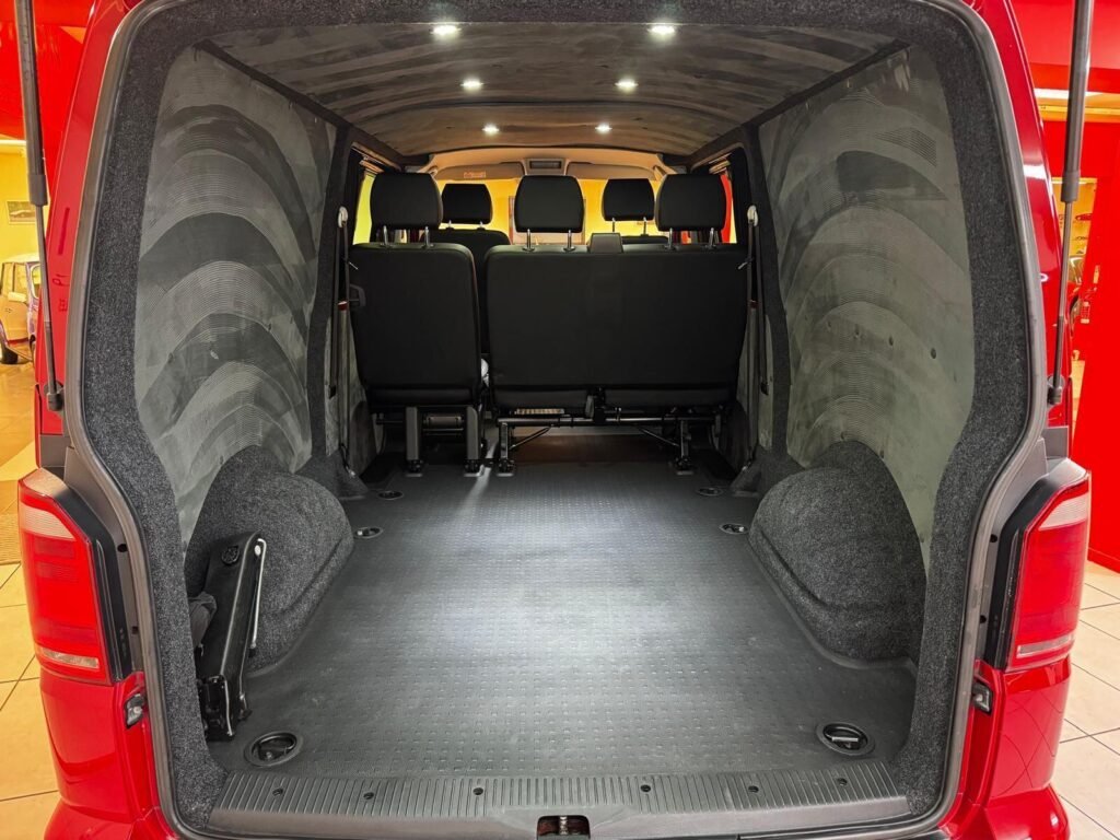 2018 Volkswagen Transporter ET68SLZ