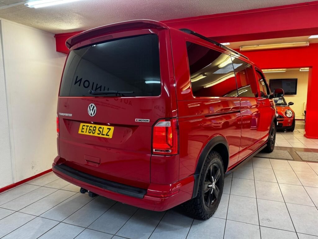2018 Volkswagen Transporter ET68SLZ