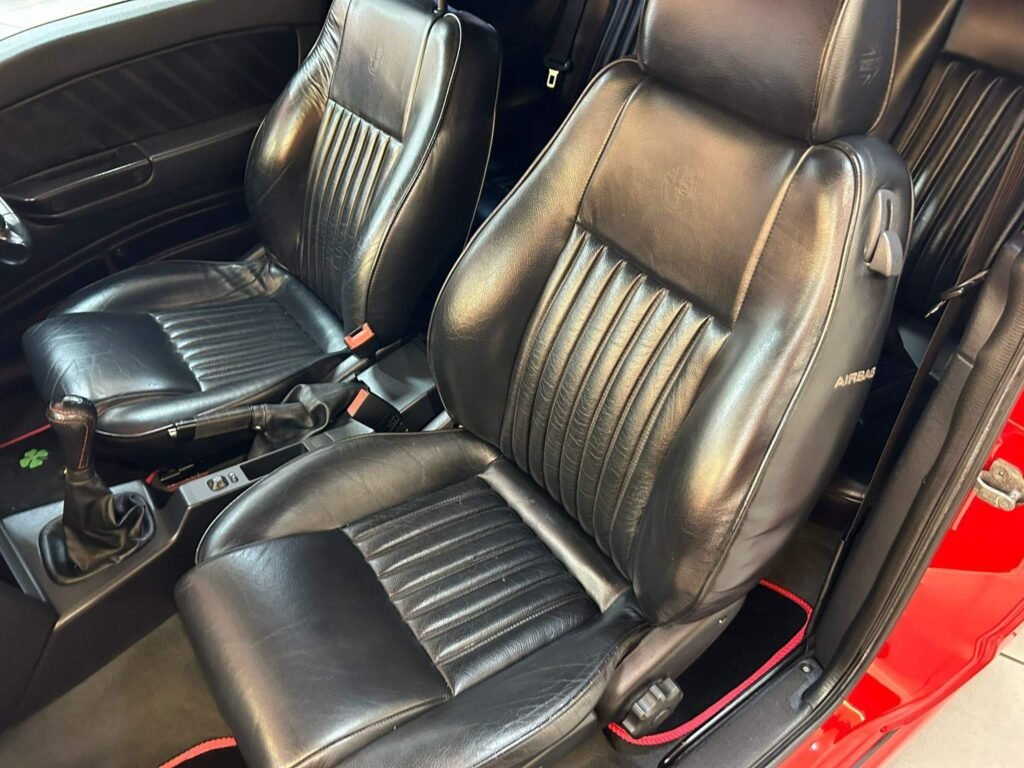 2000 Alfa Romeo 145 W221SJU