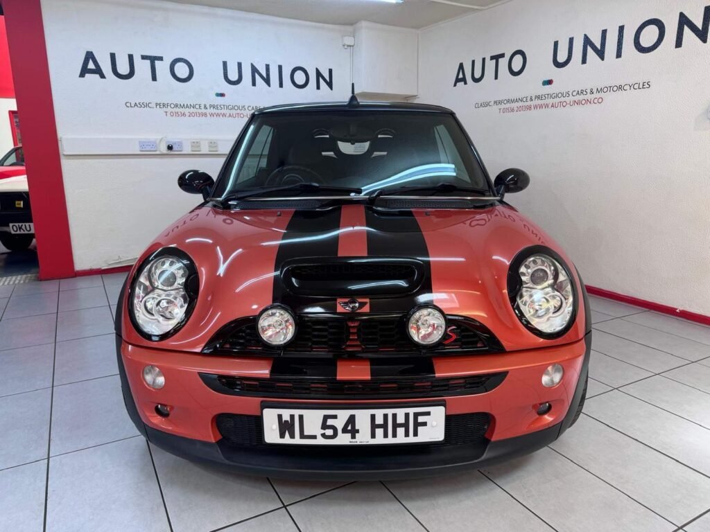 2004 MINI Convertible WL54HHF
