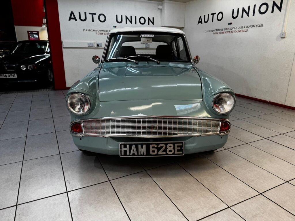 1967 Ford Anglia HAM628E
