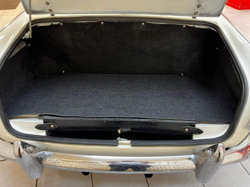 1966 Triumph TR4 HNB103D