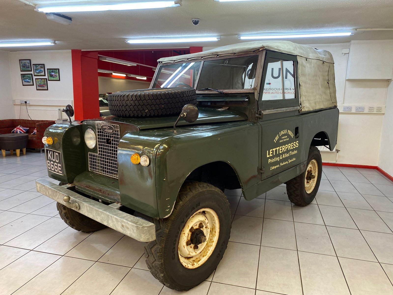 1967 Land Rover Series II KUD866E - additional view
