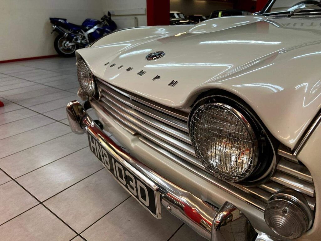 1966 Triumph TR4 HNB103D