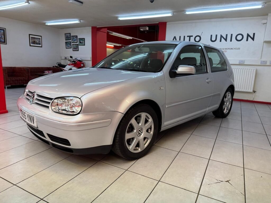 2001 Volkswagen Golf Y895YNV