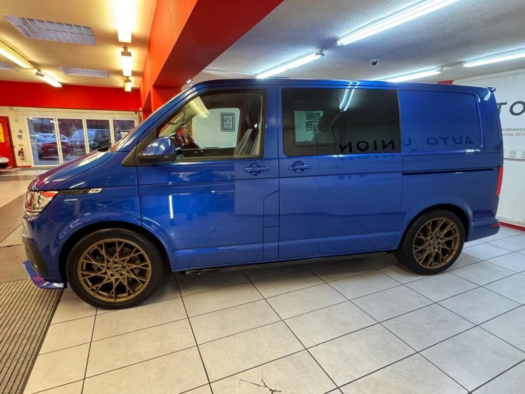 2021 Volkswagen Transporter FH70CMO