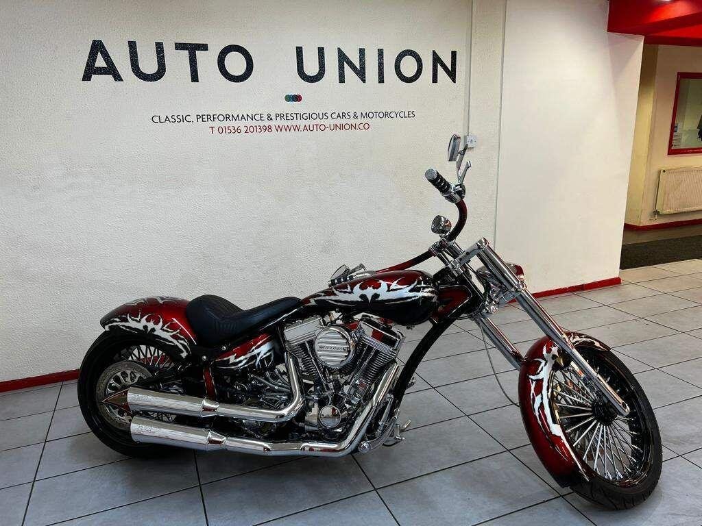 2018 Harley-Davidson Softail LX18DKV